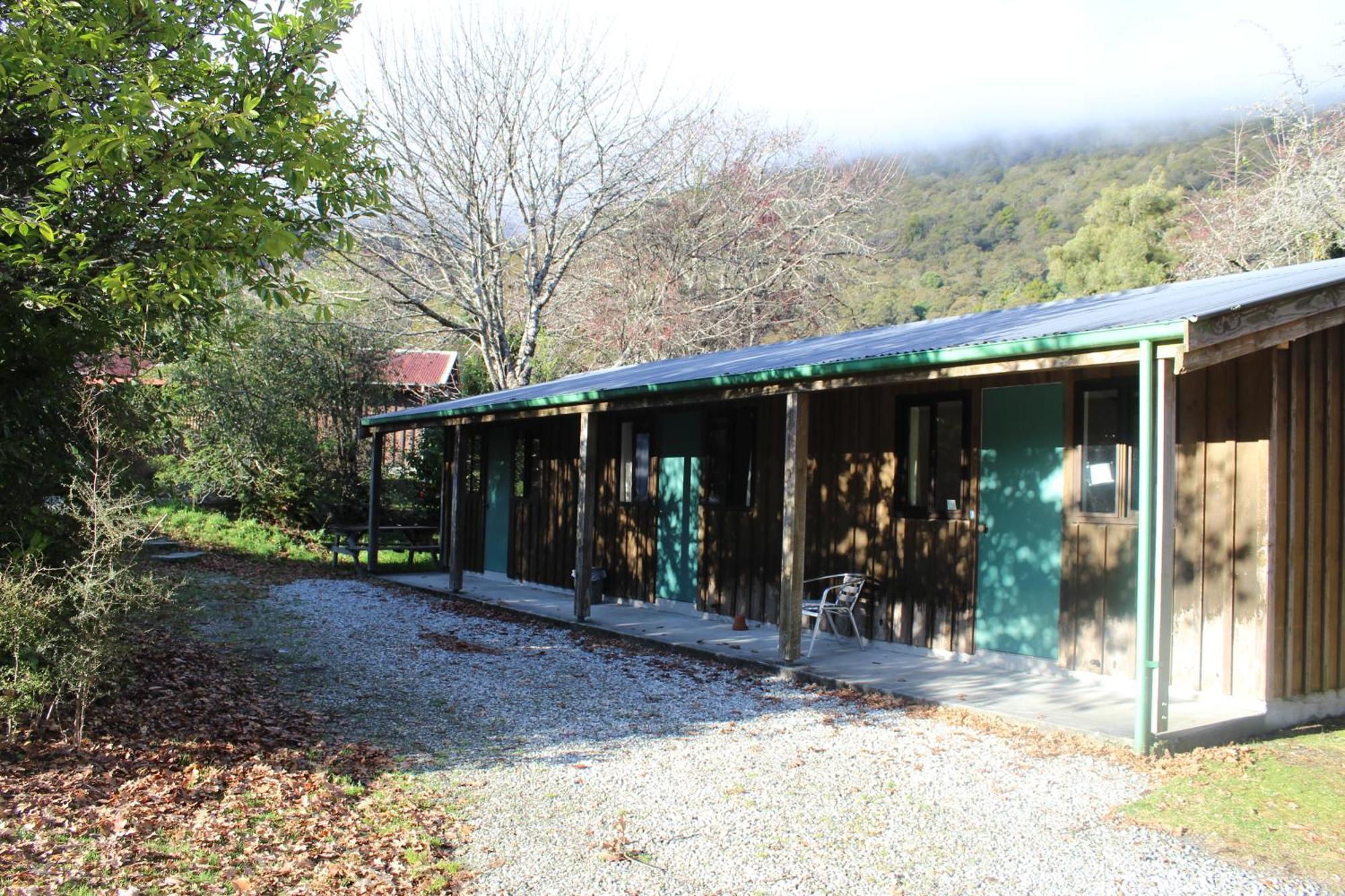 Wonderland Makarora Lodge Exterior photo